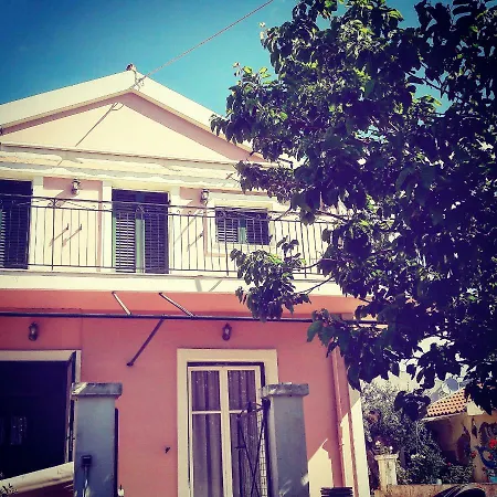 乡村民宿 Kefalonia *